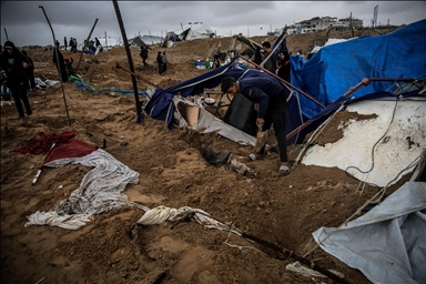 Израиль продолжил воздушные и артиллерийские обстрелы сектора Газа