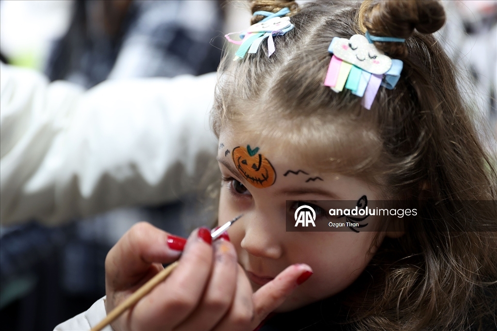 Kırklareli'nde Balkan geleneği "Koleda" makyaj etkinliği ile başladı