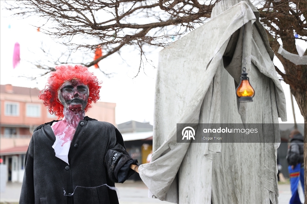 Kırklareli'nde Balkan geleneği "Koleda" makyaj etkinliği ile başladı