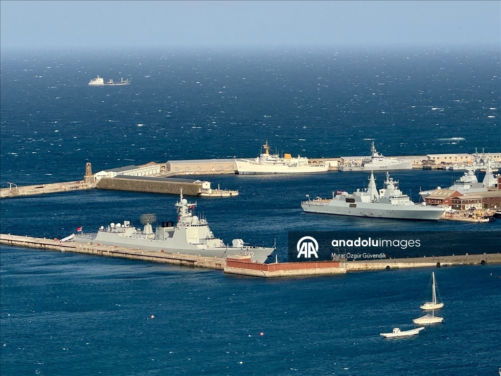 В Южной Африке проходят учения с участием военно-морских сил Китая, России и Ирана