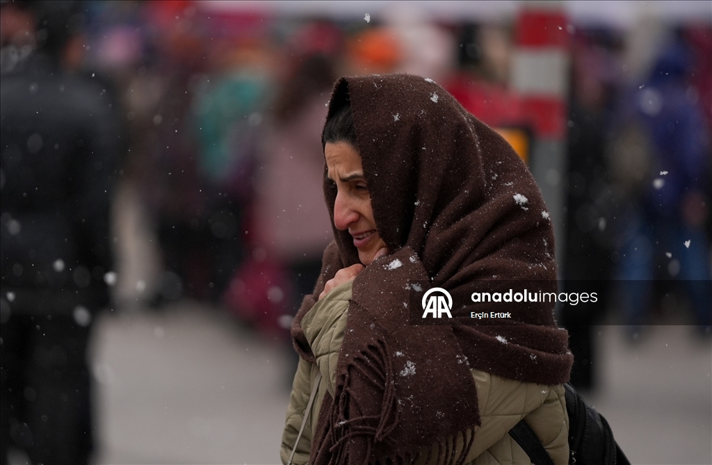 Ankara'da kar yağışı