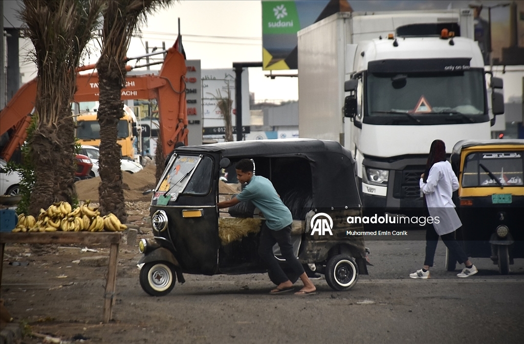 Port Sudan’da hayat tüm zorluklara rağmen sürüyor