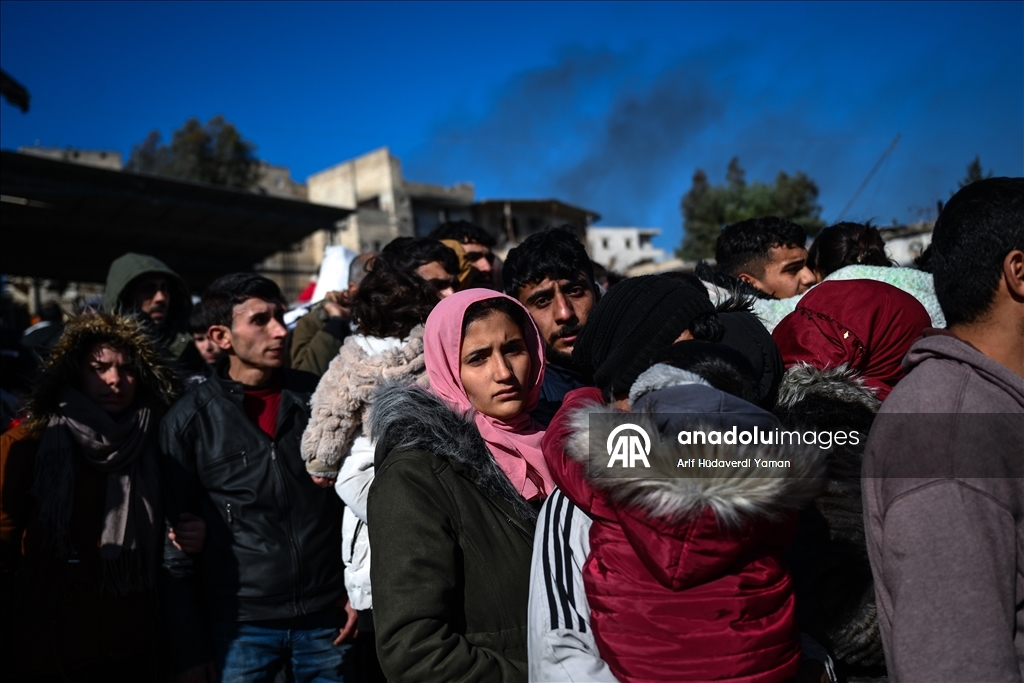После освобождения последнего района Алеппо, подконтрольного YPG/СДС, началась эвакуация мирных жителей