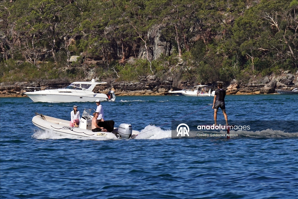 Sıcak hava dalgası Sidney’de plajlarda yoğunluk oluşturdu
