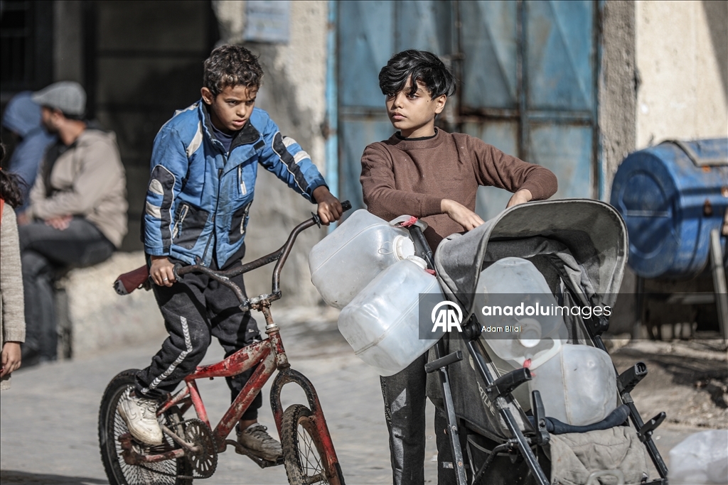 Gazze'de temiz su krizi devam ediyor