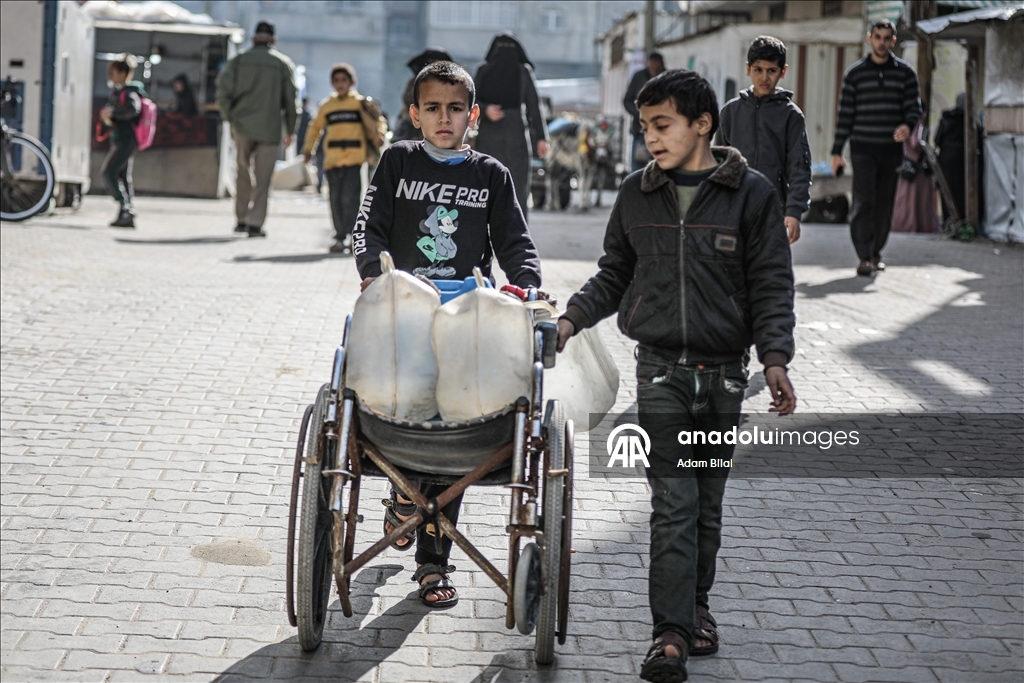 Gazze'de temiz su krizi devam ediyor