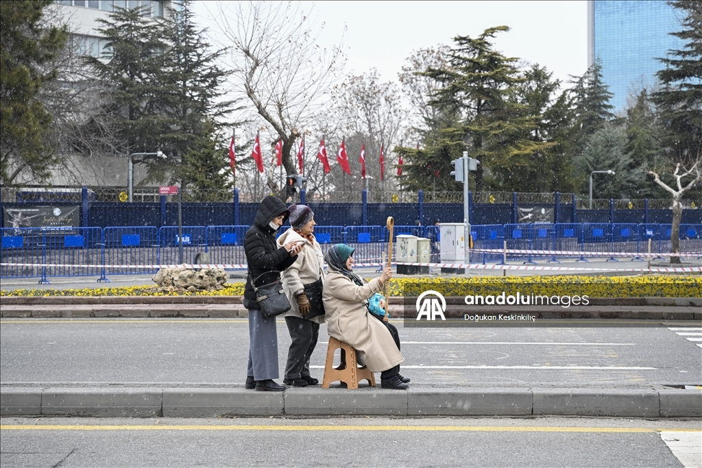 Ankara'da kar yağışı