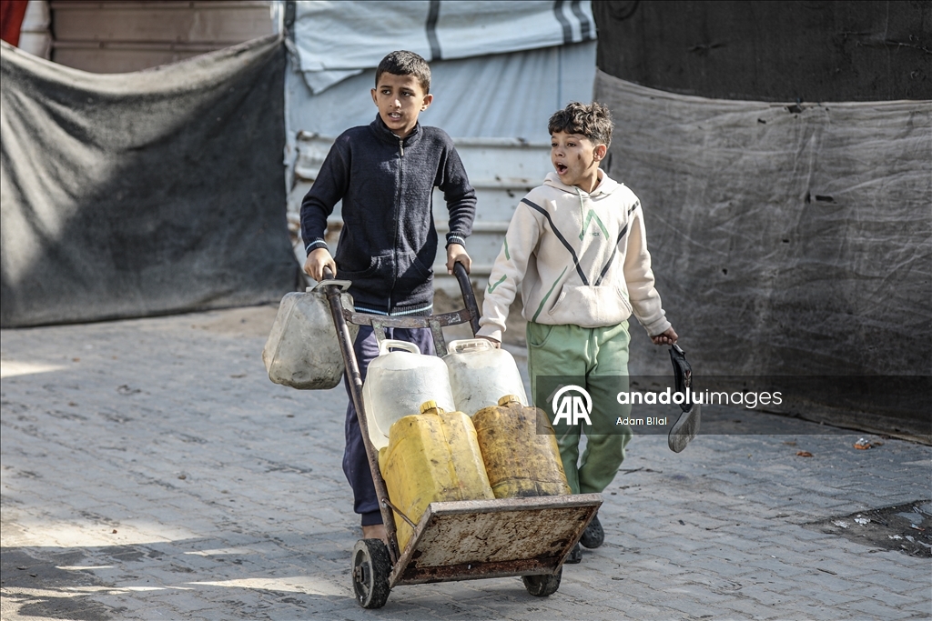 Gazze'de temiz su krizi devam ediyor