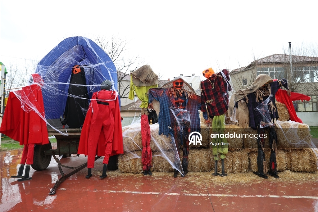 Kırklareli'nde Balkan geleneği "Koleda" makyaj etkinliği ile başladı