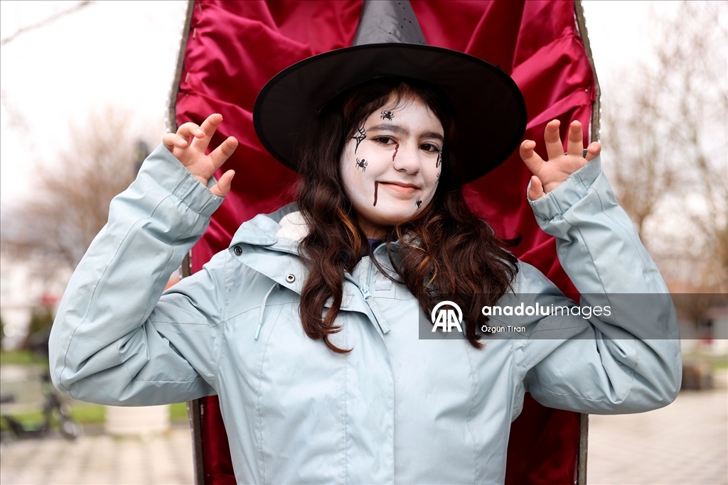 Kırklareli'nde Balkan geleneği "Koleda" makyaj etkinliği ile başladı