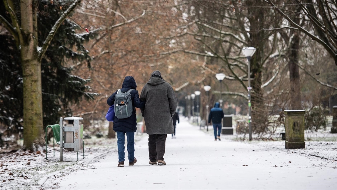 Almanya'da soğuk hava etkisini sürdürüyor
