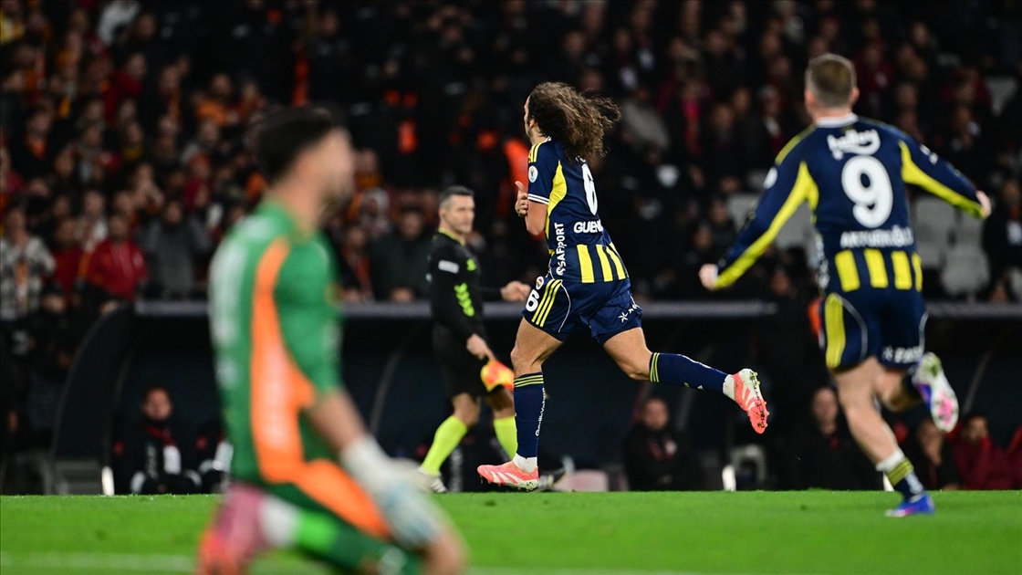 Fenerbahçe, Turkcell Süper Kupa'nın sahibi