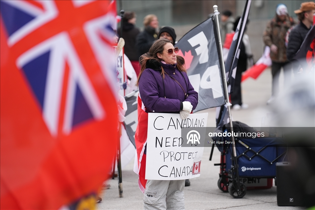 В Торонто задержаны 11 участников протестных акций
