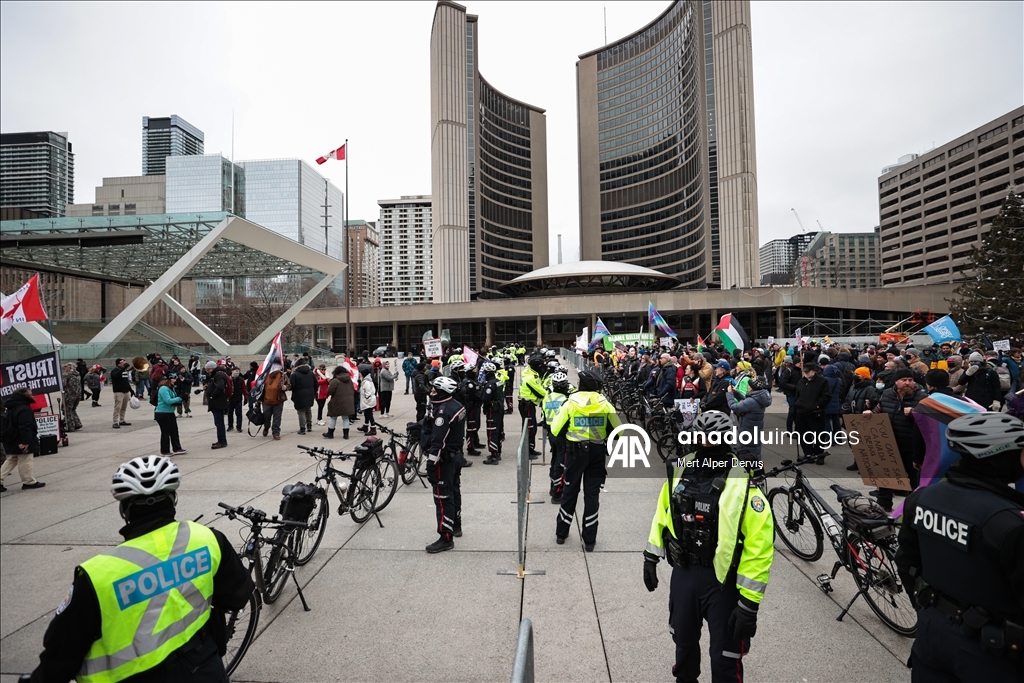 В Торонто задержаны 11 участников протестных акций
