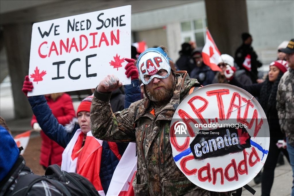 В Торонто задержаны 11 участников протестных акций