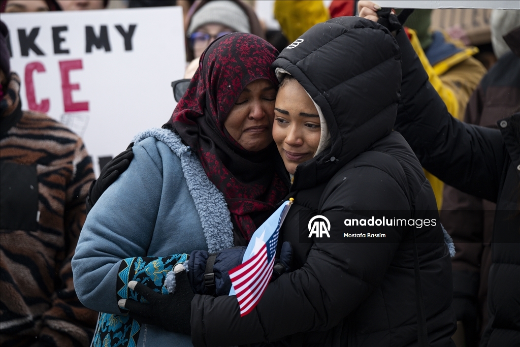 В городе Миннеаполис в США продолжаются протесты против ICE