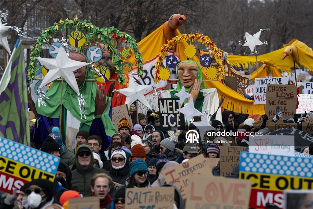 В городе Миннеаполис в США продолжаются протесты против ICE
