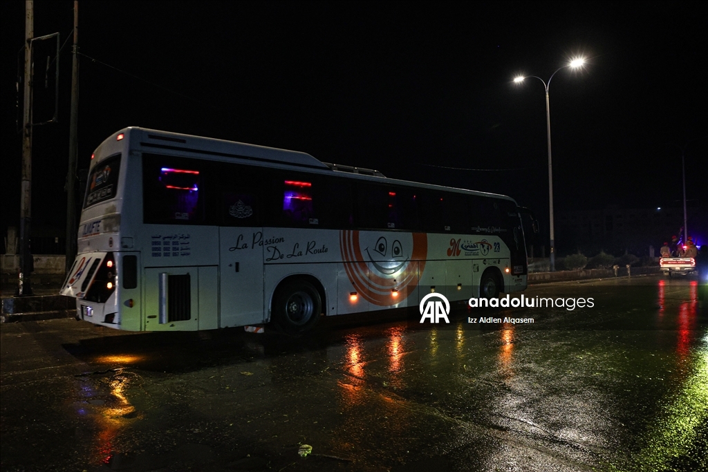 Последняя группа боевиков «СДС» в Алеппо эвакуируется за пределы города