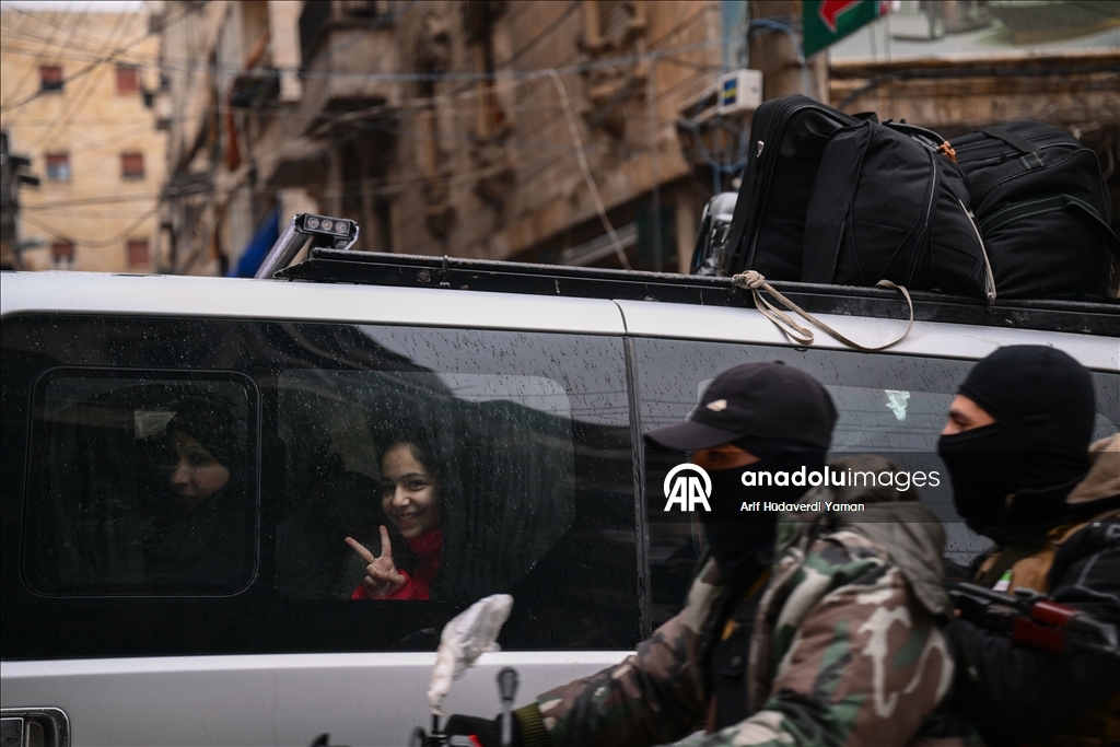Terörden arındırılan Halep’in Eşrefiye Mahallesi’nde hayat yavaş yavaş normale dönüyor