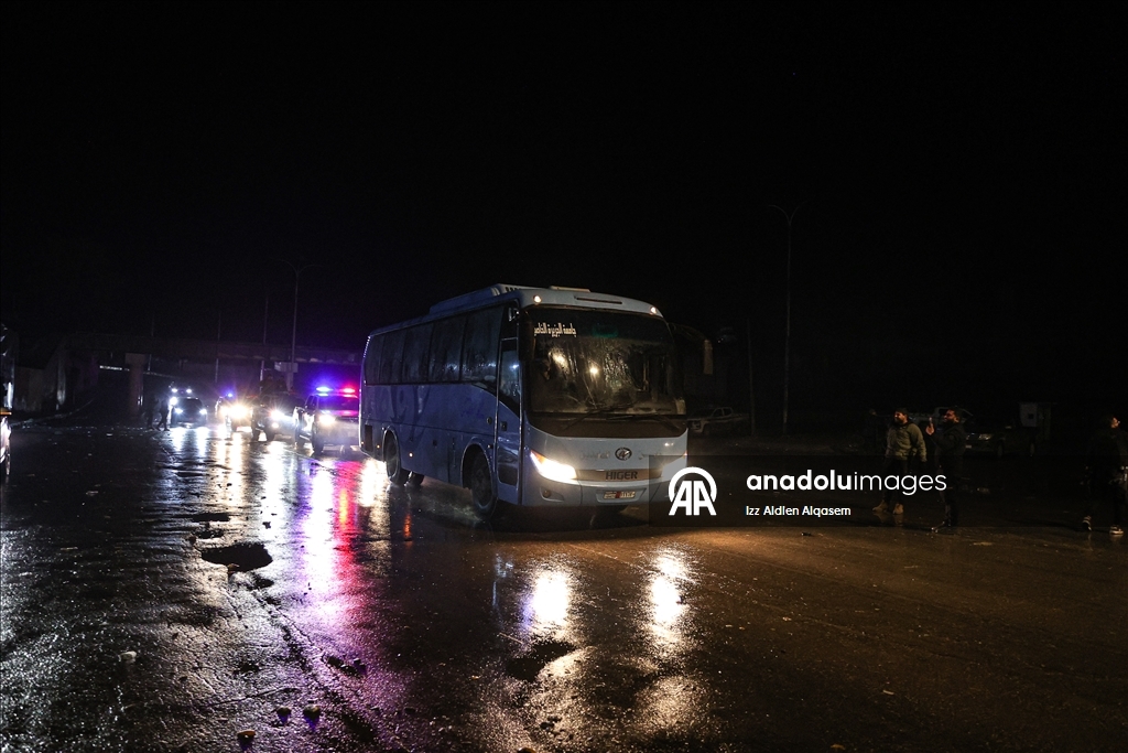 Последняя группа боевиков «СДС» в Алеппо эвакуируется за пределы города