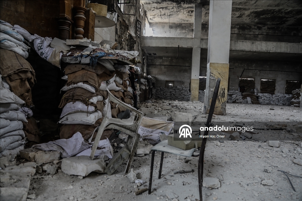 Terör örgütü YPG/SDG'nin Şeyh Maksud Mahallesi'nde askeri karargah olarak kullandığı cami görüntülendi