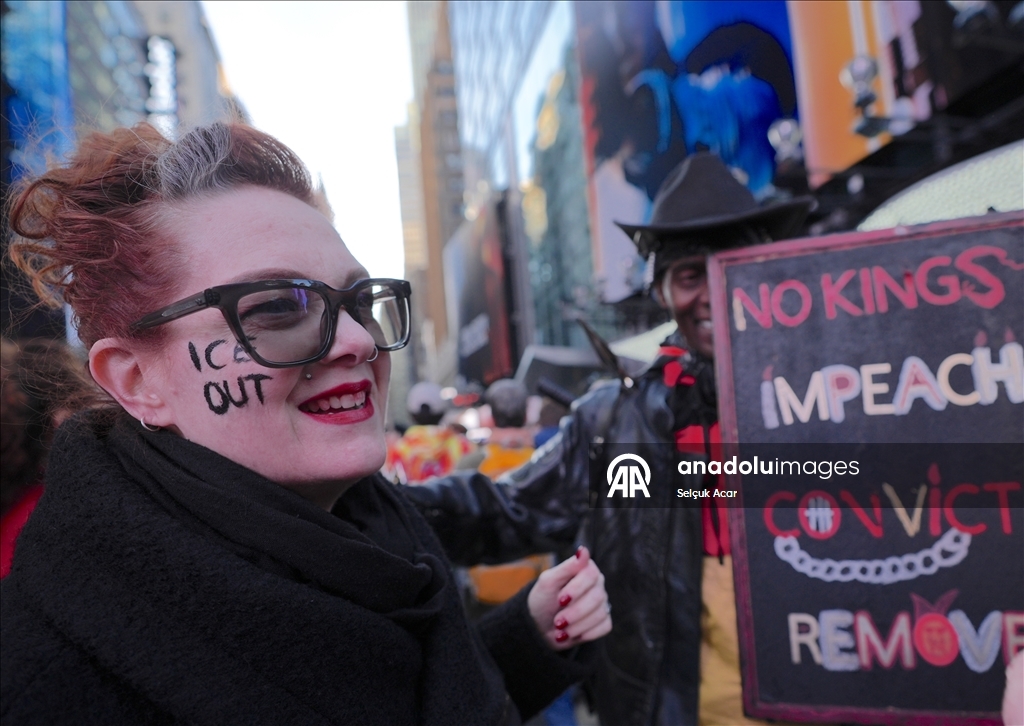 Thousands marched through the streets of New York against ICE and the war in Venezuela