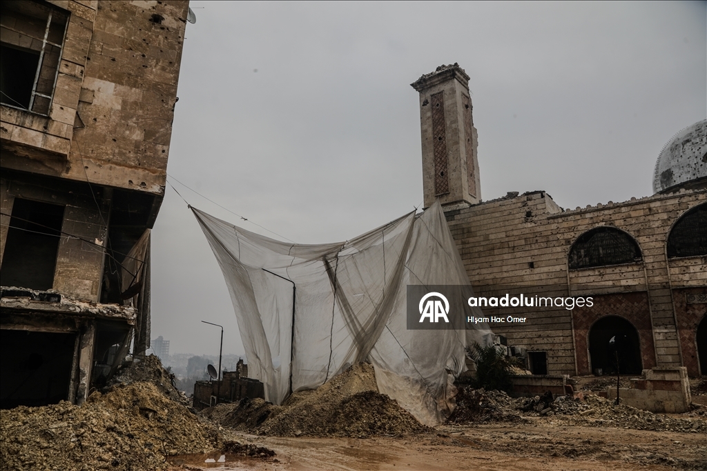 Terör örgütü YPG/SDG'nin Şeyh Maksud Mahallesi'nde askeri karargah olarak kullandığı cami görüntülendi