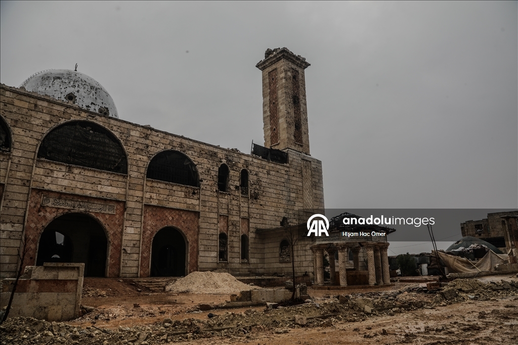 Terör örgütü YPG/SDG'nin Şeyh Maksud Mahallesi'nde askeri karargah olarak kullandığı cami görüntülendi