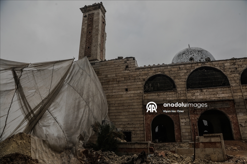 Terör örgütü YPG/SDG'nin Şeyh Maksud Mahallesi'nde askeri karargah olarak kullandığı cami görüntülendi