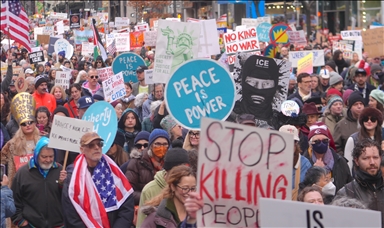 New York'ta ICE ve ABD'nin Venezuela'ya müdahalesi protesto edildi