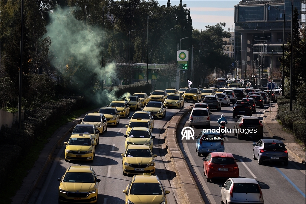 Taxi drivers hold 48-hour strike against Greek government transport policies in Athens