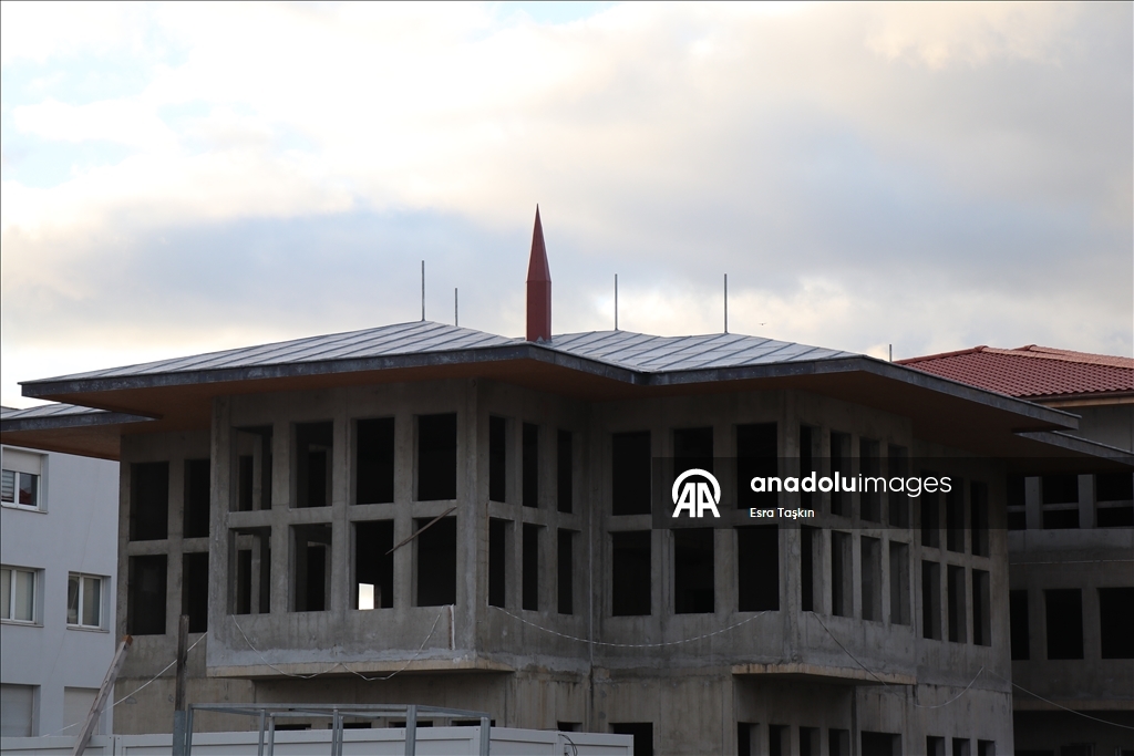 رب ضارة نافعة.. خطاب عنصري يولد موجة تضامن مع مسجد في فرنسا