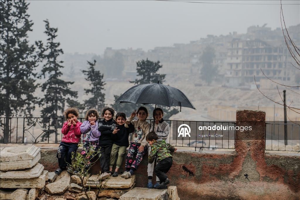 В сирийском Алеппо жизнь возвращается в нормальное русло