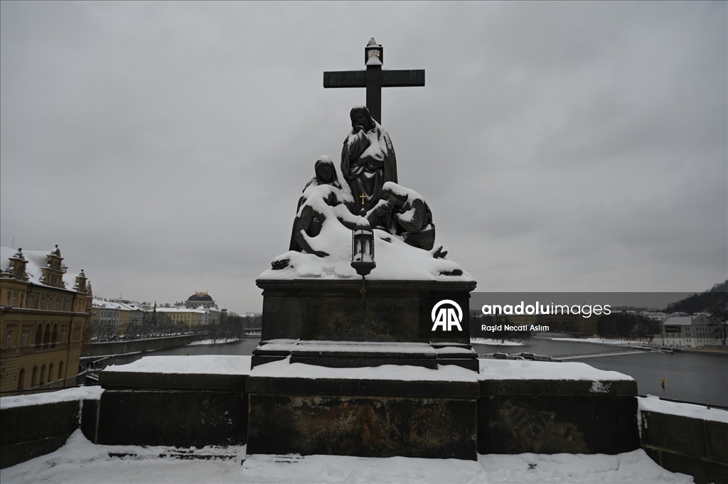 На Прагу обрушился снегопад