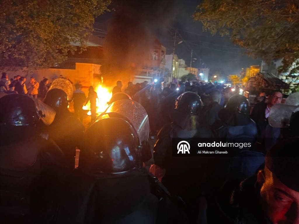 В Ираке протестуют против перебоев с электроснабжением