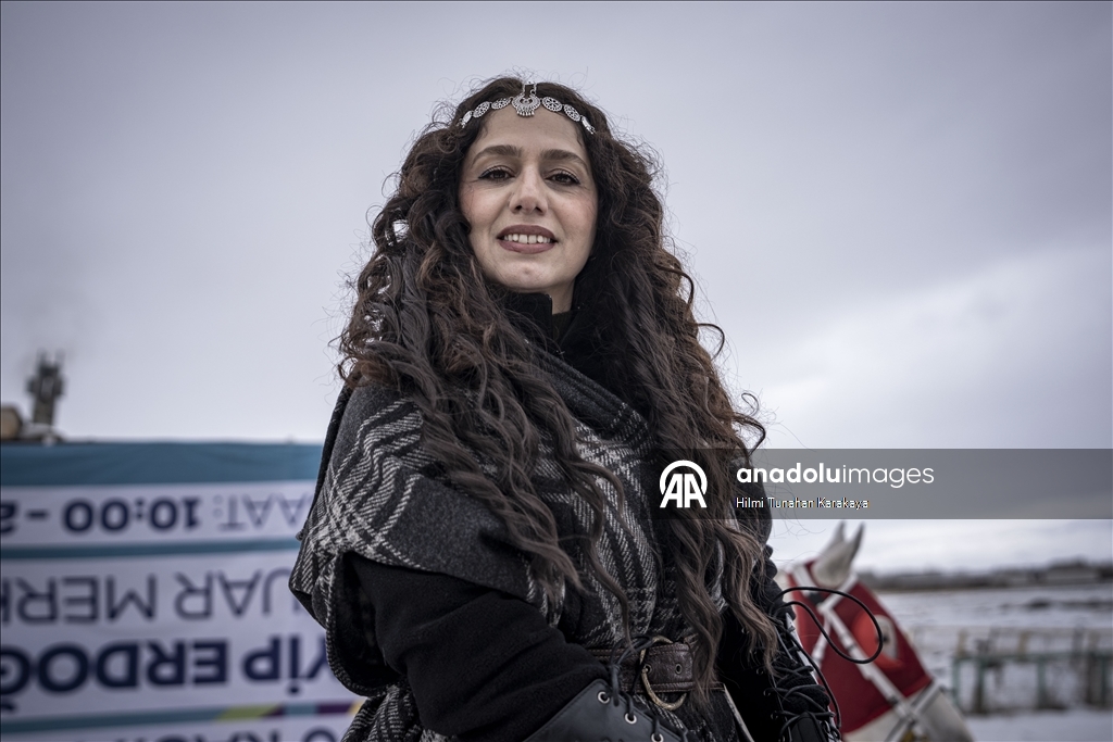 В турецком Эрзуруме популярны конные сафари