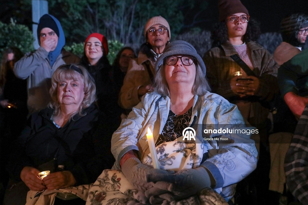 В Лос-Анджелесе почтили память жертв лесных пожаров