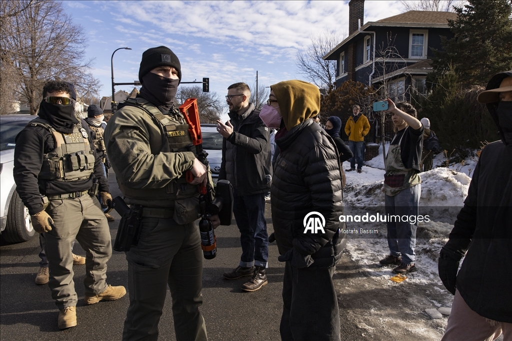 Иммиграционные операции в американском городе Миннеаполис