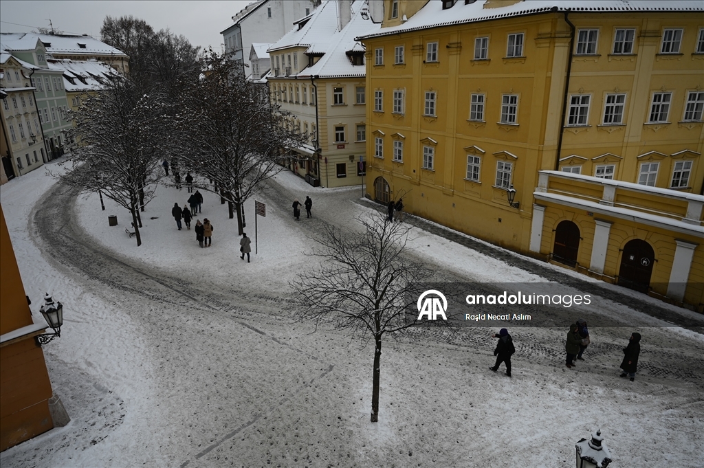 На Прагу обрушился снегопад