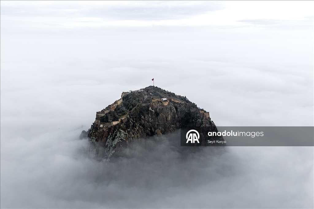 Keleha Afyonkarahîsarê di nava mijê da ma