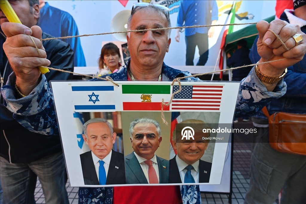 Иранцы провели акцию протеста в Токио