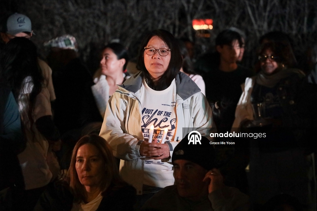 В Лос-Анджелесе почтили память жертв лесных пожаров