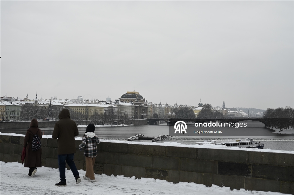 На Прагу обрушился снегопад