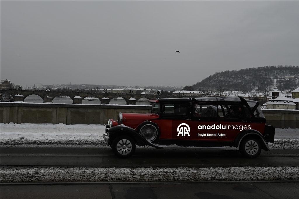 На Прагу обрушился снегопад