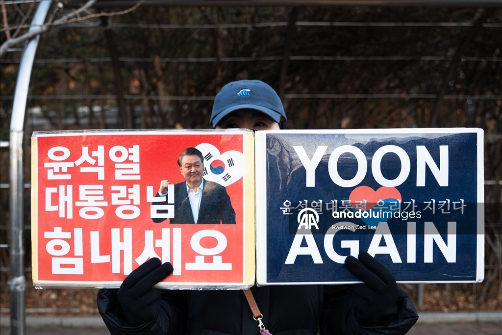 В Сеуле сторонники бывшего президента Юн Сок Ёля провели акцию