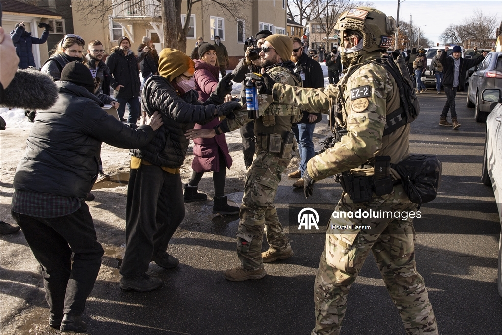 Иммиграционные операции в американском городе Миннеаполис