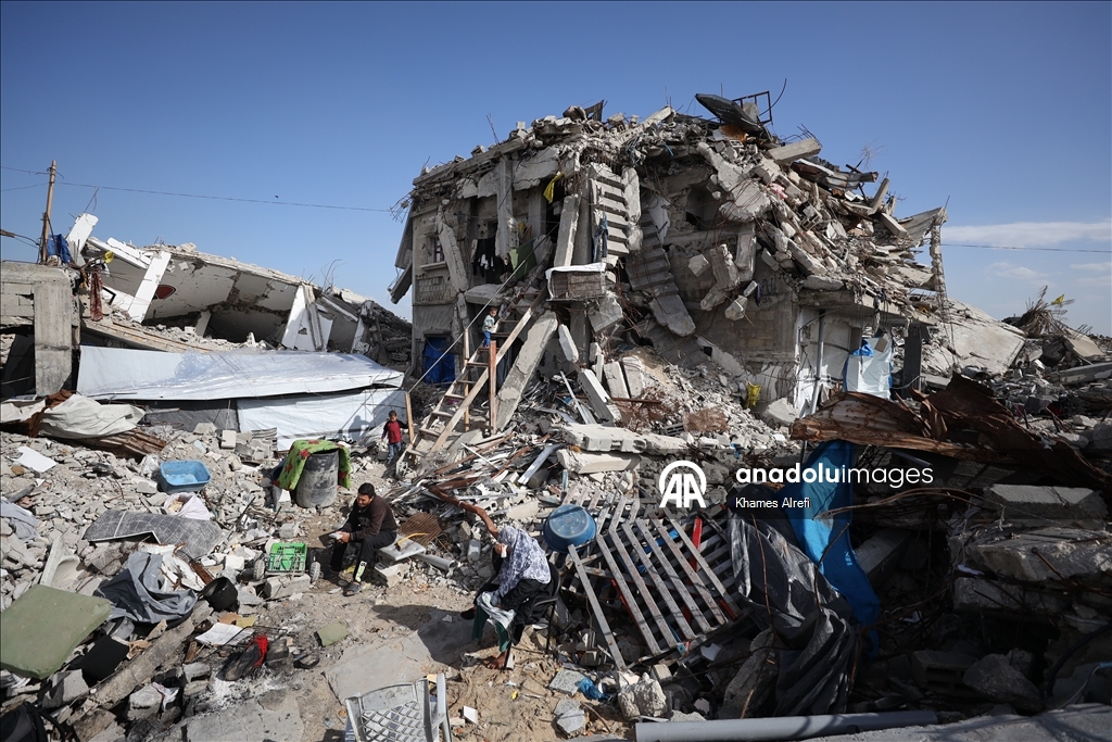 Лишившаяся ноги из-за израильских ударов палестинка нуждается в лечении за рубежом