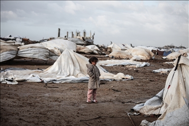 منخفض جوي يتسبب بأضرار واسعة في خيام النازحين بغزة