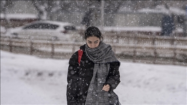 Yurtta kar yağışı ve soğuk hava etkili oluyor 