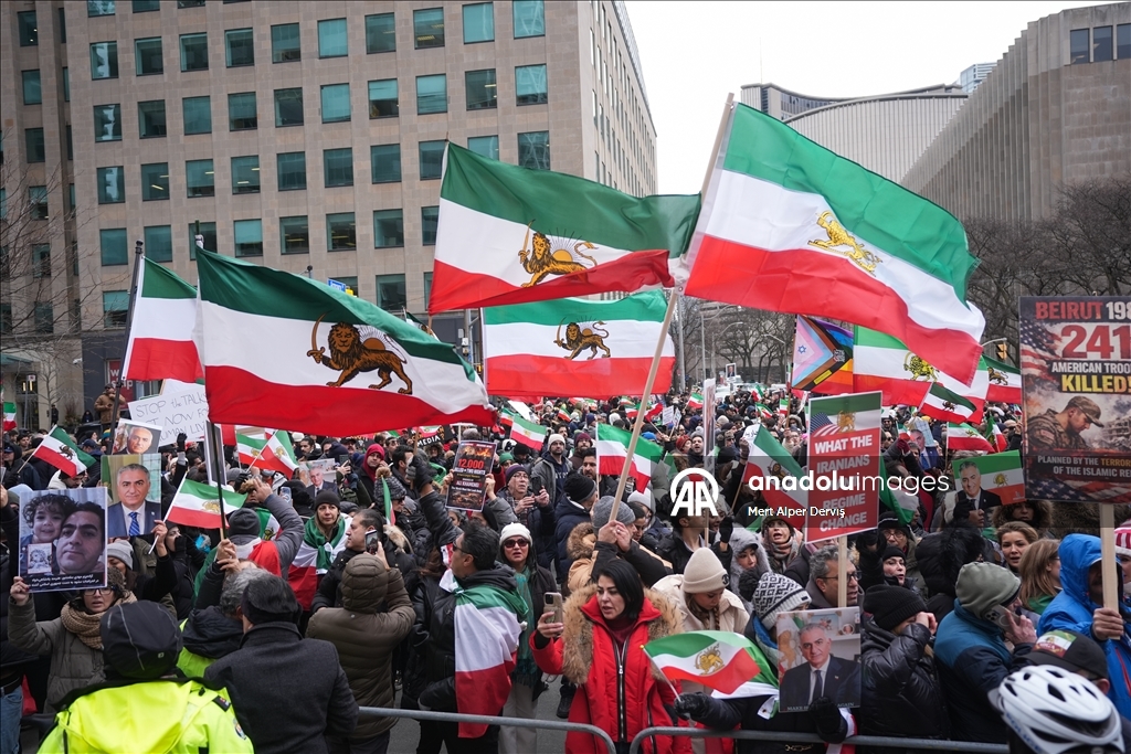 В Канаде прошла акция солидарности с протестующими в Иране